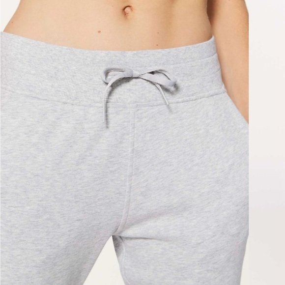 Lululemon Warm Down Jogger *28"
Heathered Vapor - Picture 6 of 11